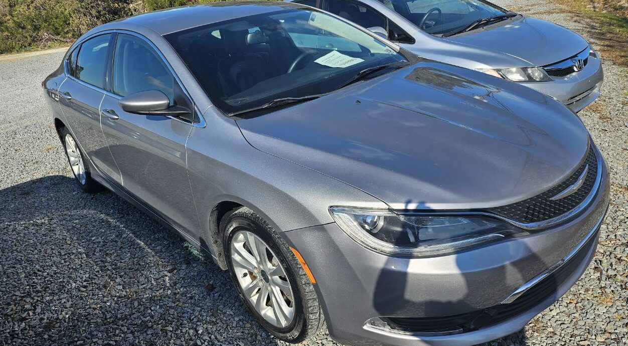 2015 Chrysler 200